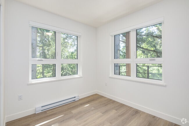 3BR, 2BA - 896SF - Bedroom