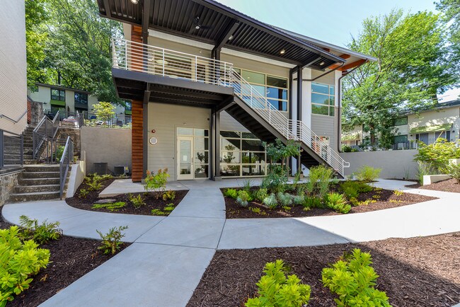 Leasing Center/Fitness Center