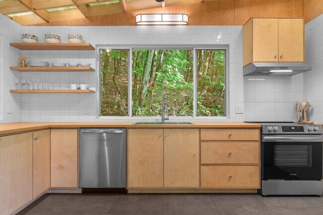 Photo - 157 Gobbler's Knob Rd Unidad SI ID1492985P