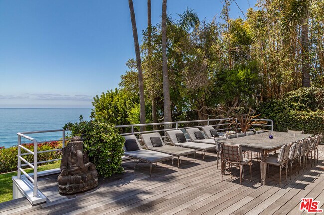 27428 Pacific Coast Hwy