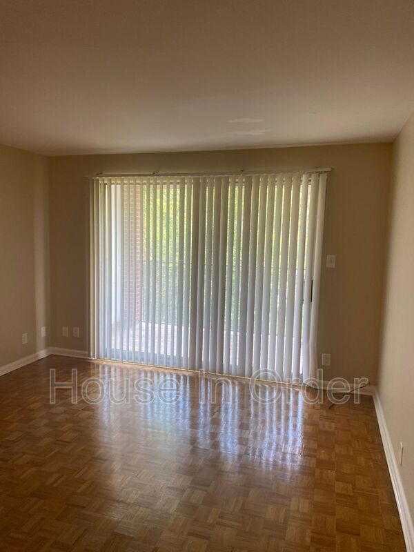 Photo - 30 Edgemont Rd Unidad 27