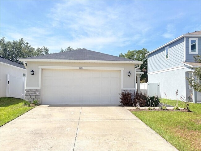 1084 Papaya Cir.