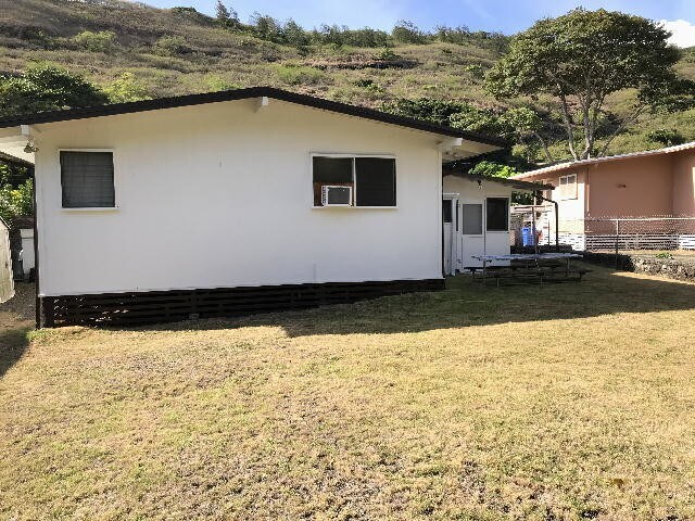 Photo - 1655 Onipaa St