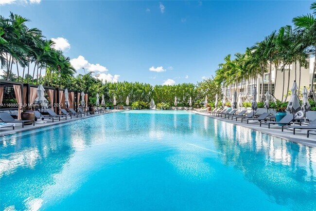 Photo - 121 NE 34th St Unit L302