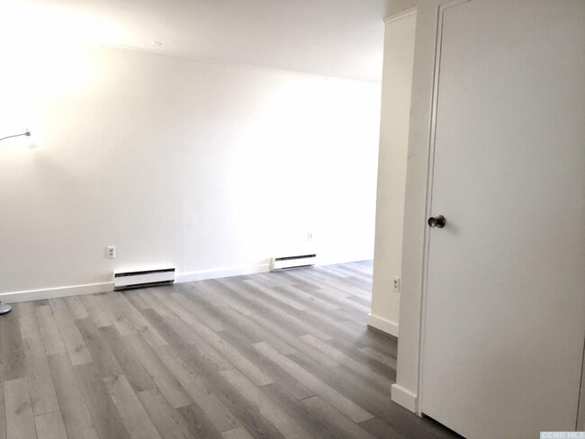 Photo - 602 Warren St