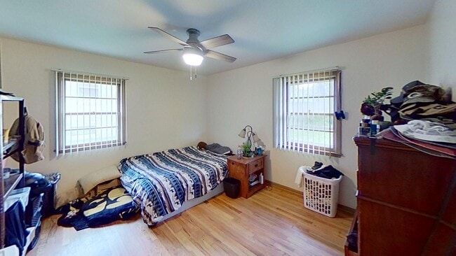 Photo - Brick 1 BR 1 BA duplex with hardwood floors in nice residential neighborhood