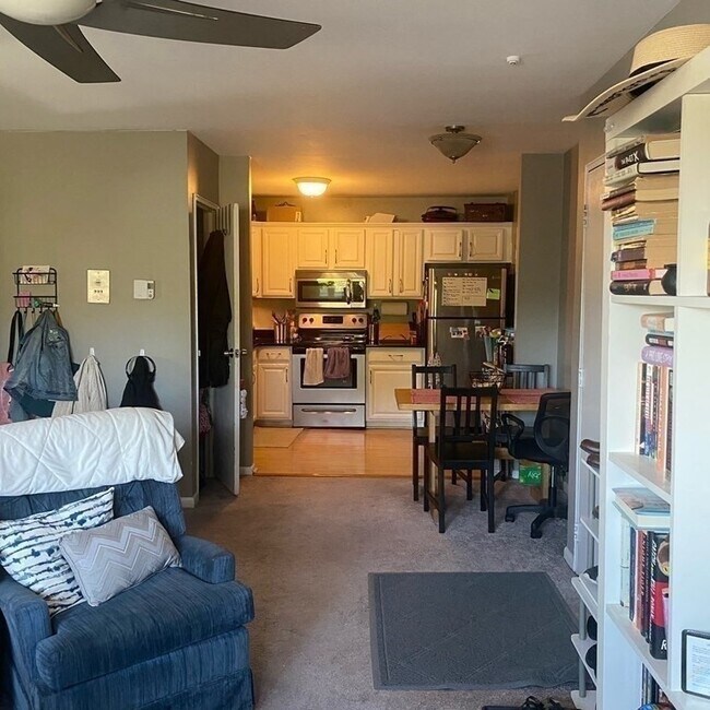 Photo - 461 Washington St Unit 301
