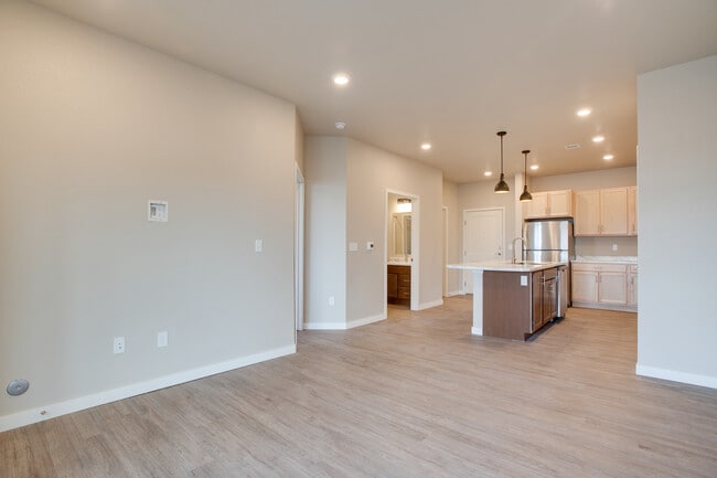 Photo - Pinehurst Apartments