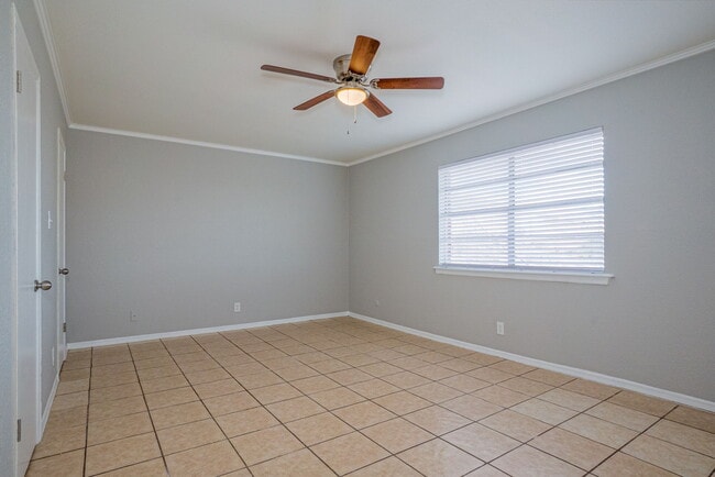 Photo - 3313 Johnson Ave
