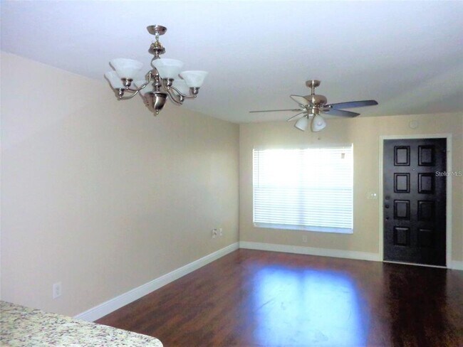 Photo - 7910 Hardwick Dr Unidad 713