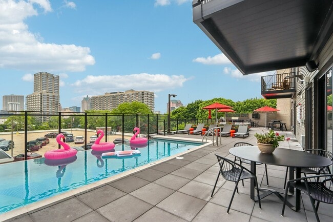 Nova - Nova Apartments