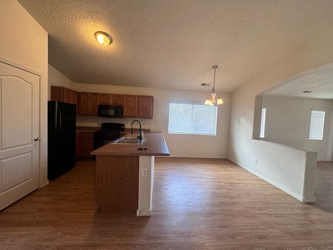 Photo - 3 bed 2 bath home in Los Lunas  MOVE IN SPECIAL!