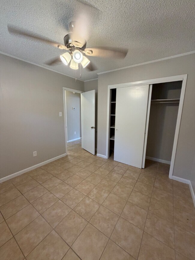 Photo - 8650 Jernigan Rd