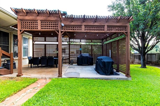 8202 Sunburst Pkwy