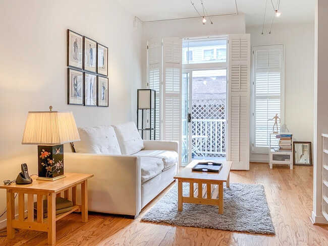 Photo - 161 Shipley St