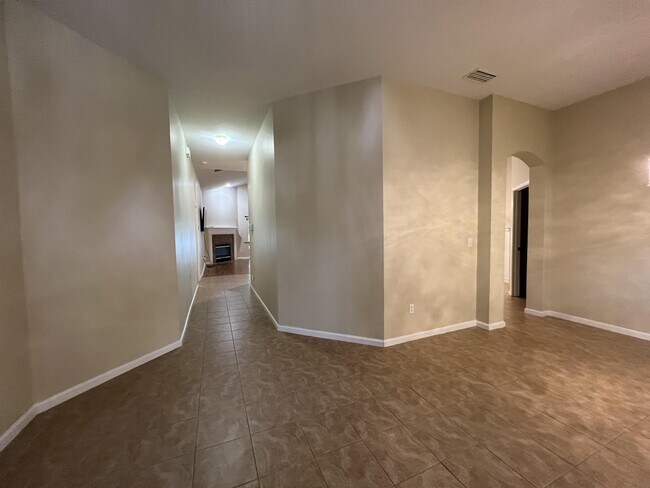 Photo - 3466 Laurel Leaf Dr