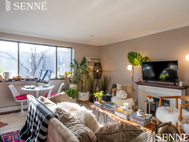 Building Photo - 7 Blair Pl Unit 7 Rental