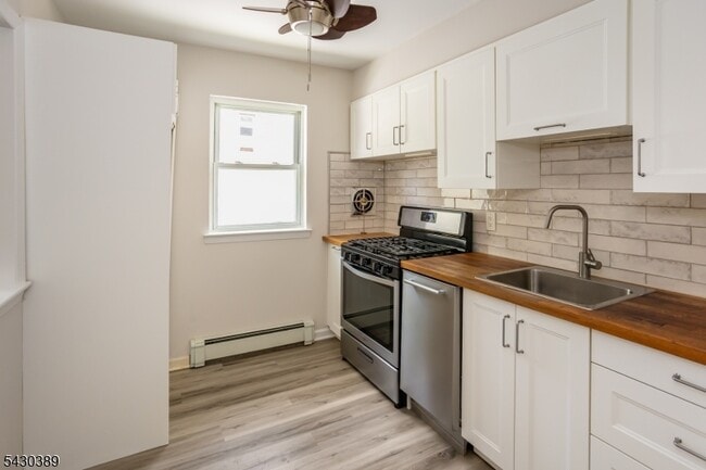 Photo - 2467 NJ-10 Unit 1B