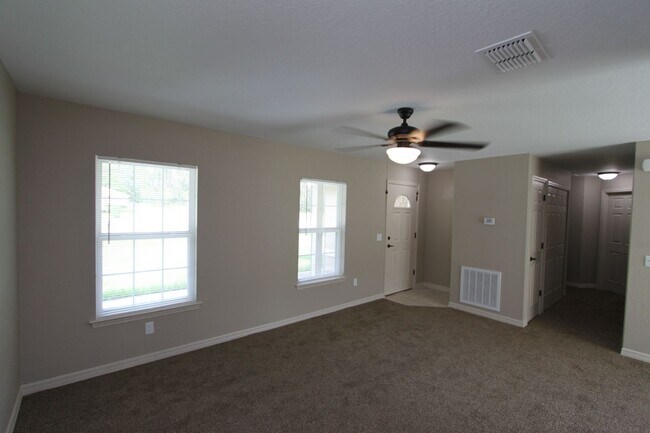 Photo - BEAUTIFUL 3 BD/2BA Home in Beautiful Ocala!!!
