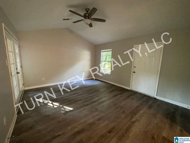 Photo - 339 Valley Crest Dr