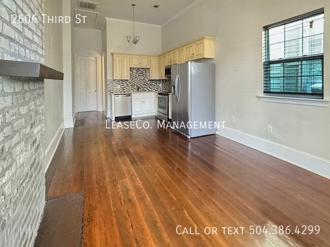 Photo - 2606 Third St-