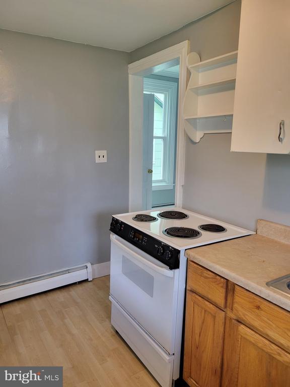 Photo - 305 Brower Ave