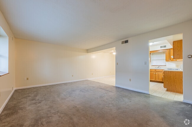 2BR, 1.5BA - 850SF - Living Room