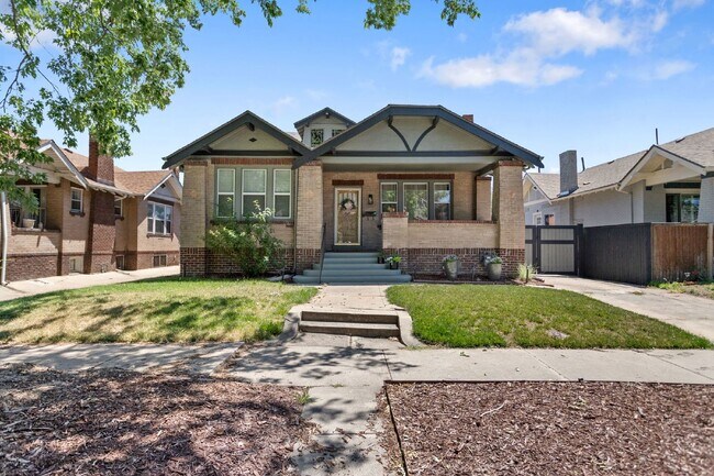 Amazing Home Near Sloan's Lake - Amazing Home Near Sloan's Lake