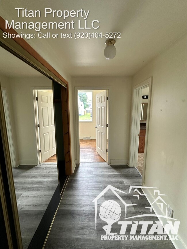 1309 Hawthorne Ave