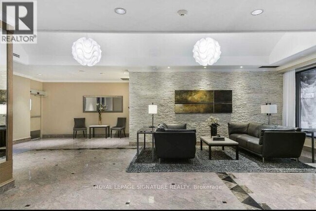 Photo - 45 Carlton St. Unité 1711