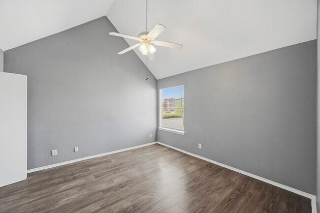 Photo - 14550 Fonmeadow Dr Unit 1200