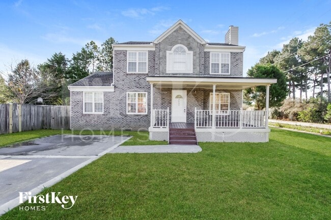 Building Photo - 2400 Devon Dr
