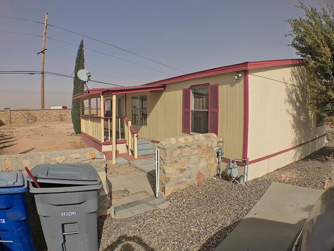 Photo - East El Paso 3 bed Refrig A/C