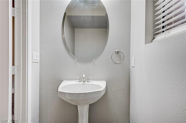 Photo - 8103 Villa Cano St