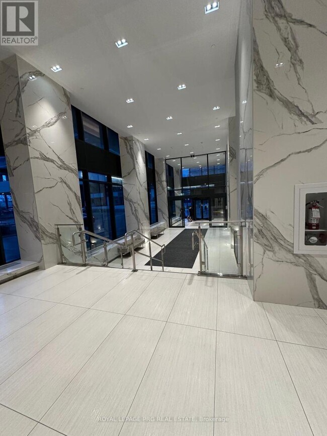 Photo - 20 Shore Breeze Dr Unité 1709