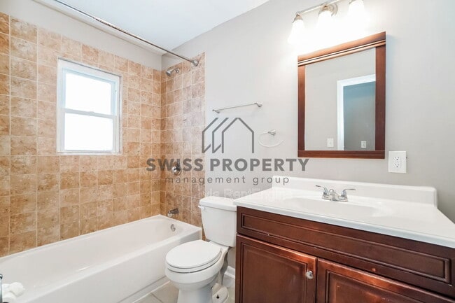 Photo - 3892 Beechton Rd