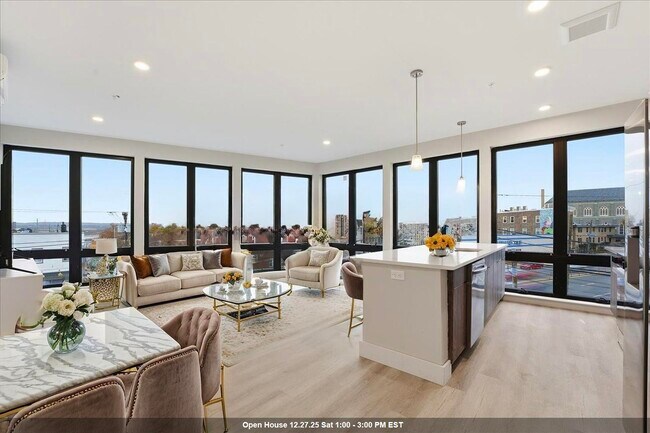 Building Photo - 3516 John F. Kennedy Blvd Unit 301