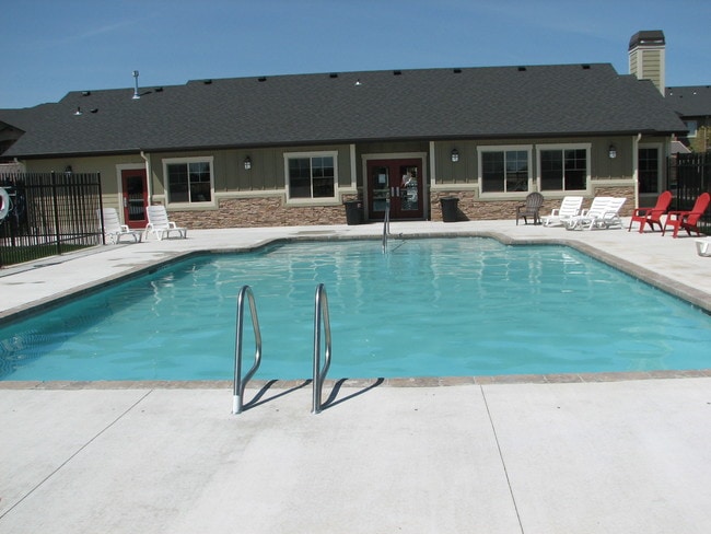 Photo - Crossfield Apartments