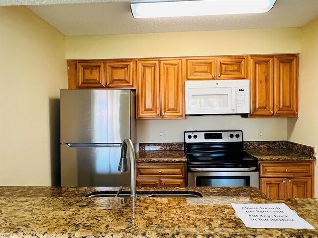 Photo - 1241 SW 46th Ave Unit 1008