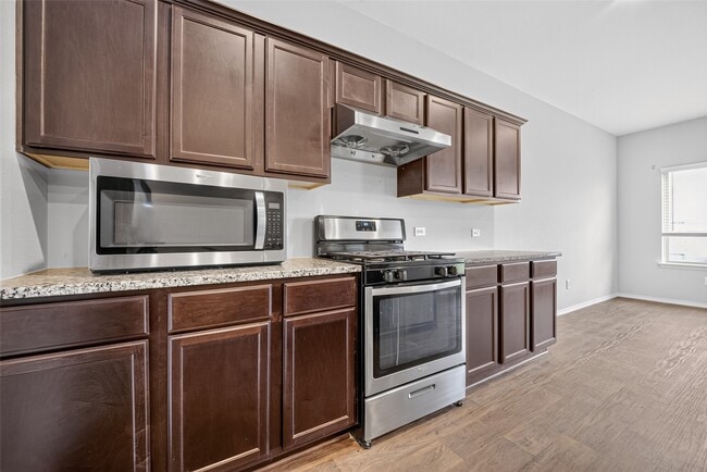 Photo - 2330 Georgina Falls Dr