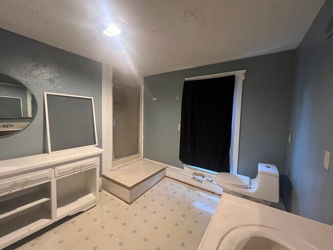 Photo - 10 Cayton St