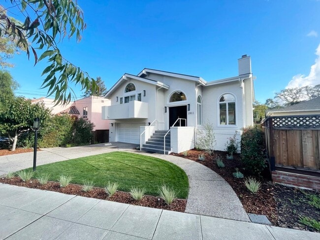 Photo - 1911 Easton Dr