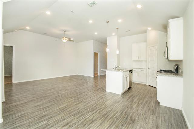 8840 Landergin Mesa Dr