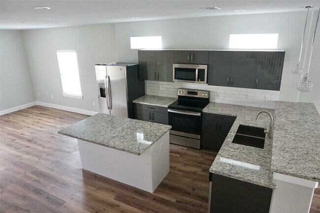 Photo - 5036 Van Fleet St