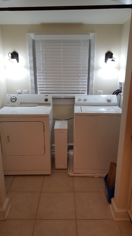 Photo - 4815 Delaware St