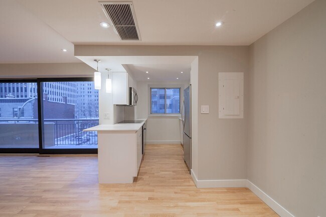 Photo - Drummond Plaza