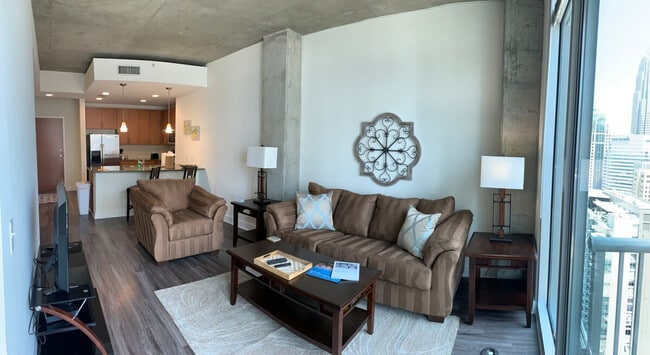 Building Photo - 544 S Church St Unit ID1344157P