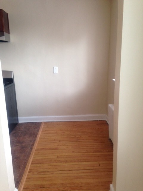 Eating Space - The Carrolton