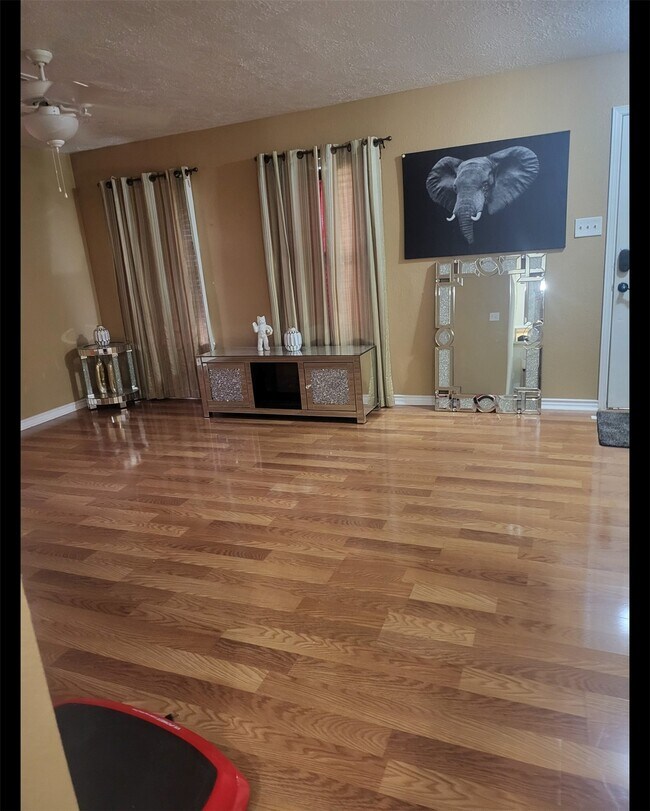 Photo - 5515 Bear Paw Cir