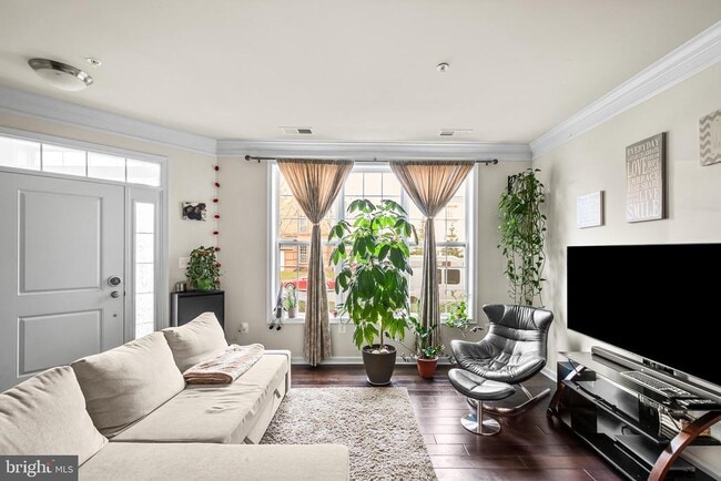 Photo - 43151 Wealdstone Terrace